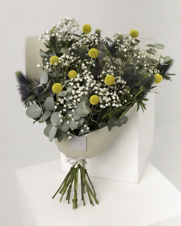 FL-0926-sandrabalkephotography-8 - Flowers and Lovers Bouquet with gypsophila, craspedia, eryngium and eucalyptus